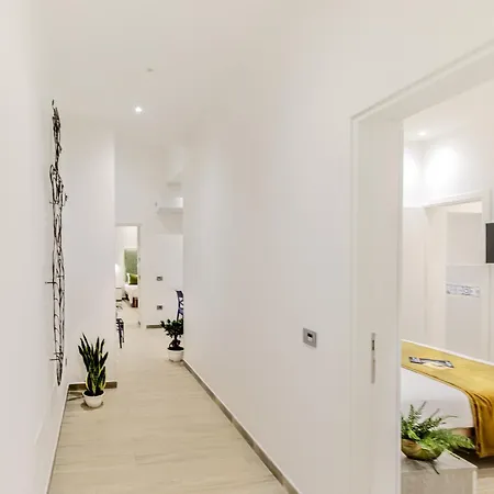 Casa de hóspedes Artis 3*
